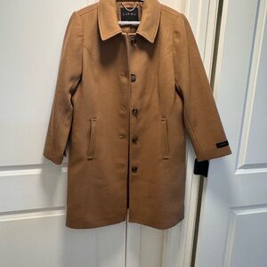 Laura Women's Elegant Tan coat